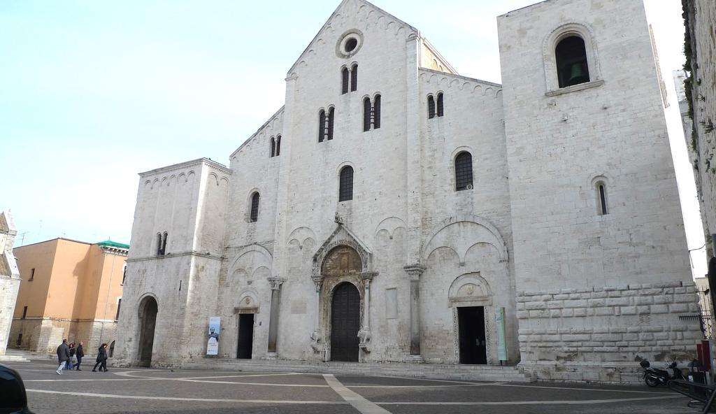 Art Loft M8 Bari City Centre M8Apartments Rum bild